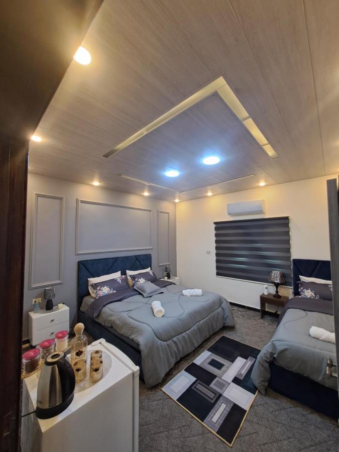 Cardostudio Hotel Jarash Buitenkant foto