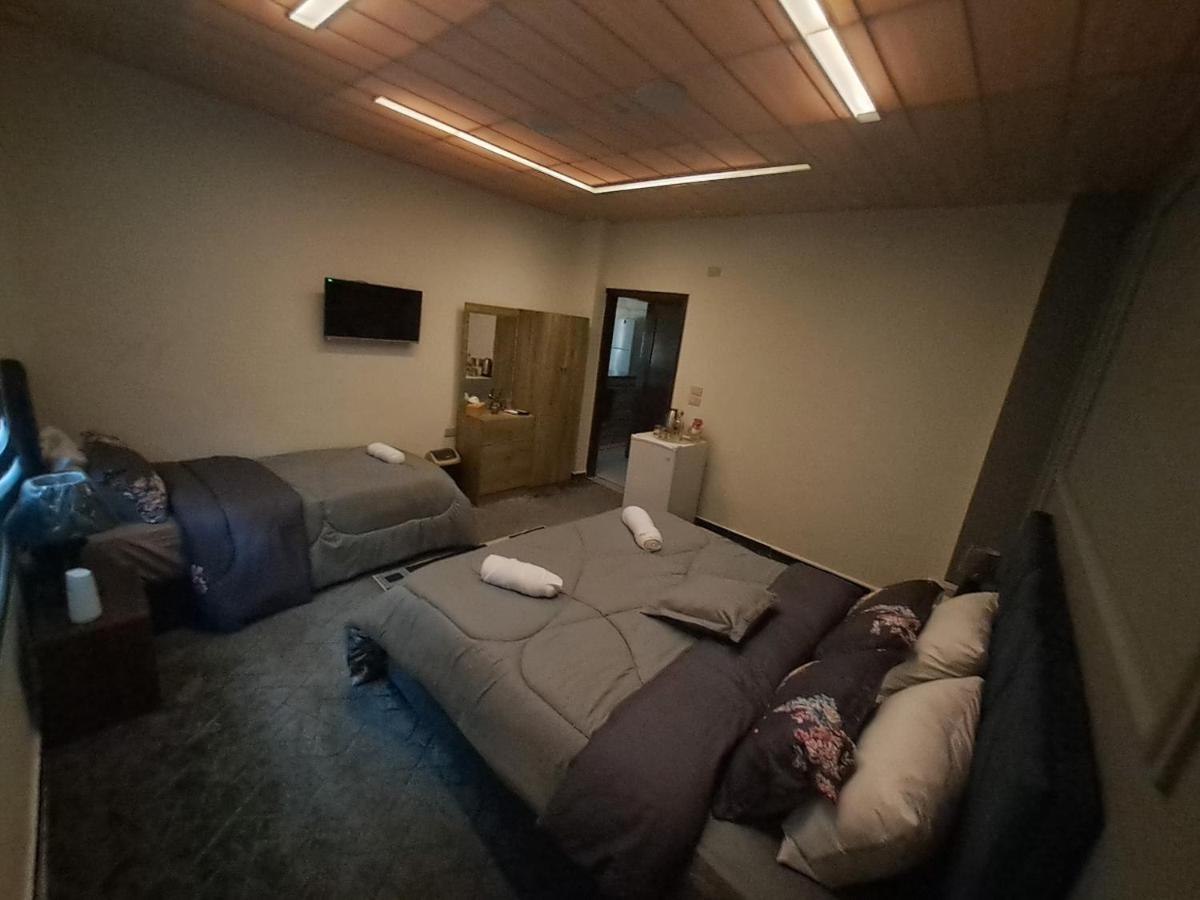 Cardostudio Hotel Jarash Buitenkant foto