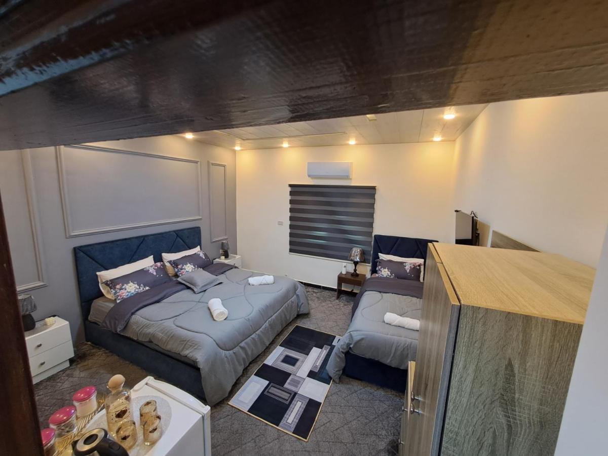Cardostudio Hotel Jarash Buitenkant foto