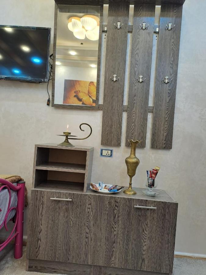 Cardostudio Hotel Jarash Buitenkant foto